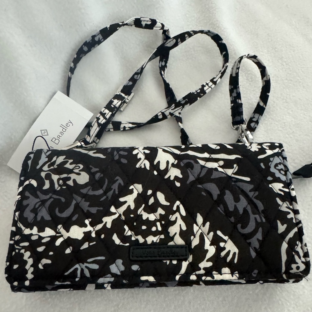 NWT Vera Bradley RFID Wallet Crossbody in Paisley Noir